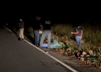 Mãe e filha de 3 anos morrem após acidente de trânsito em rodovia na Bahia