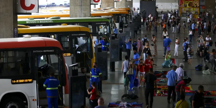 Brasil é o sétimo em ranking de crescimento econômico com 40 países