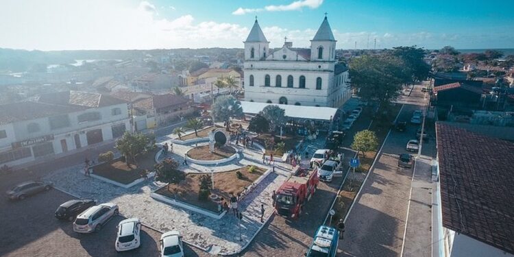 Homem é preso suspeito de matar mulher com golpe de tesoura em cidade do extremo sul da Bahia