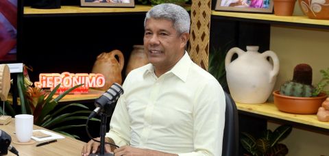 Carnaval movimentou R$ 7 bi na economia baiana, diz Jerônimo