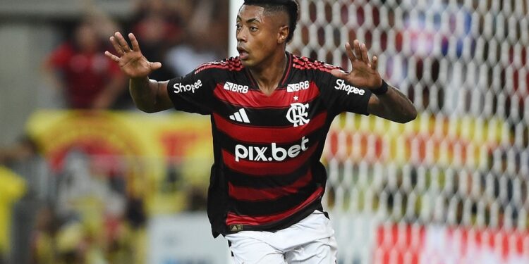 Bruno Henrique tem lesão confirmada e desfalca Flamengo no primeiro jogo contra Fluminense