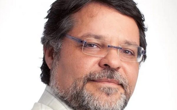Jerônimo Rodrigues anuncia Marcus di Flora como novo secretário de Comunicação do Estado.