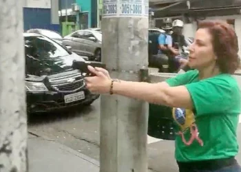 STF tem 4 votos para condenar deputada federal Carla Zambelli a 5 anos de prisão