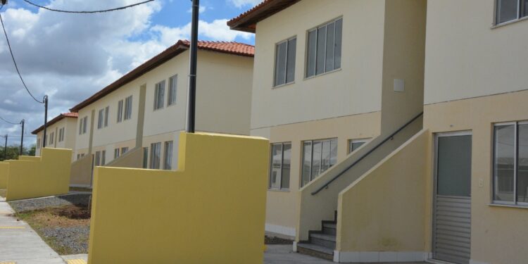 Inscrições para o Minha Casa, Minha Vida vão até 16 de maio em Feira de Santana