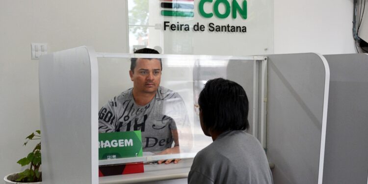Procon retoma atendimento na sede à Rua Castro Alves