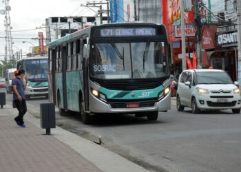 64 linhas de ônibus atenderão à demanda durante a Micareta