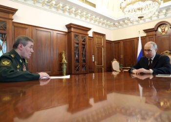 Presidente russo Vladimir Putin declara ‘trégua de Páscoa’ na guerra contra a Ucrânia