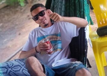Homem é morto com golpes de faca na Bahia; companheira foi presa suspeita do crime