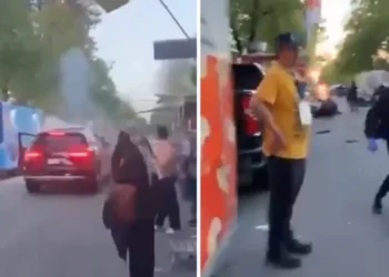 Motorista atropela multidão durante festival e deixa nove mortos