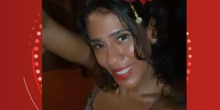 Adolescente de 16 anos é apreendida após investigação apontar participação em morte da mãe na Bahia