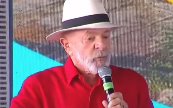 Lula cita eleições de 2026 e diz que não se pode votar em ‘qualquer tranqueira’