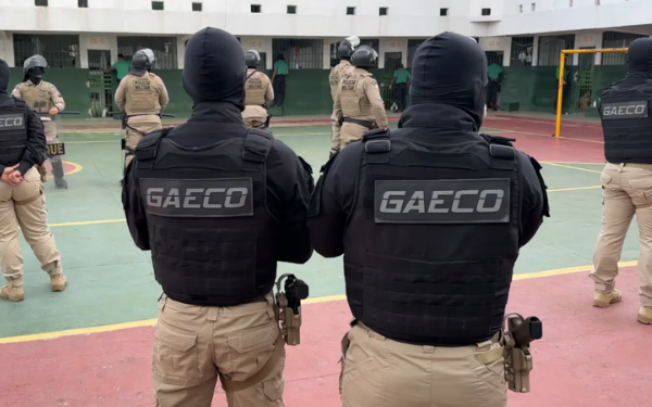 Operação transfere chefes do tráfico de Juazeiro para presídio de segurança máxima em Serrinha