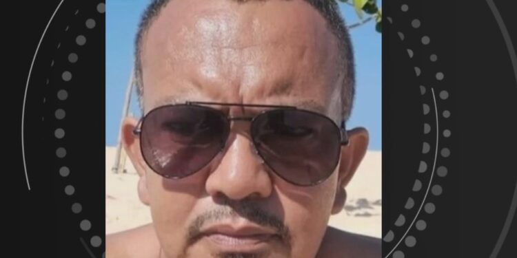 Homem morre eletrocutado ao encostar em fio de alta tensão durante carregamento de café no extremo sul da Bahia