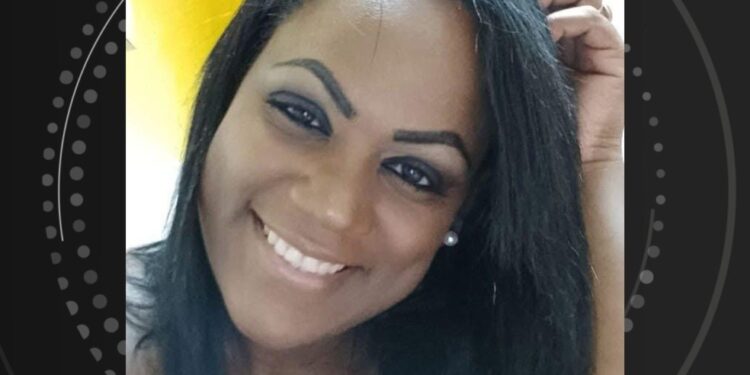 Morre mulher que sofreu queimaduras após ser atacada com ácido pelo ex-companheiro na Bahia