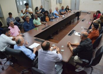 Membros do Conselho de Desenvolvimento Rural tomam posse e elegem dirigentes