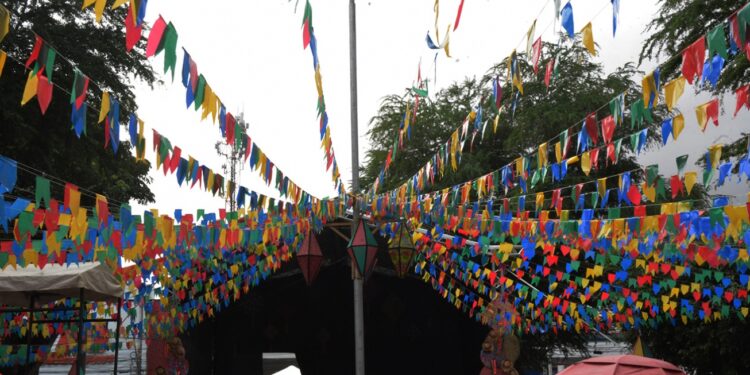 Arraiá do Comércio abre, neste sábado, os festejos juninos em Feira de Santana