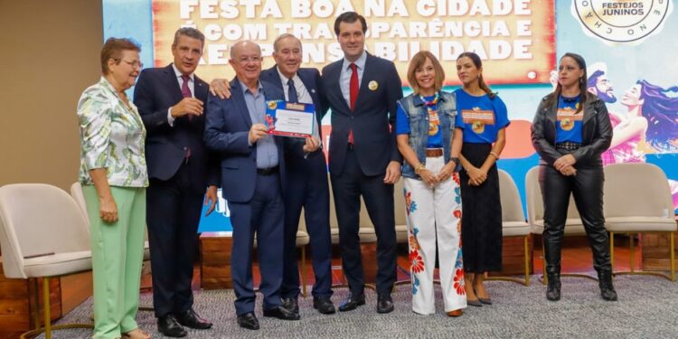 Feira de Santana recebe Selo de Transparência nos Festejos Juninos 2025