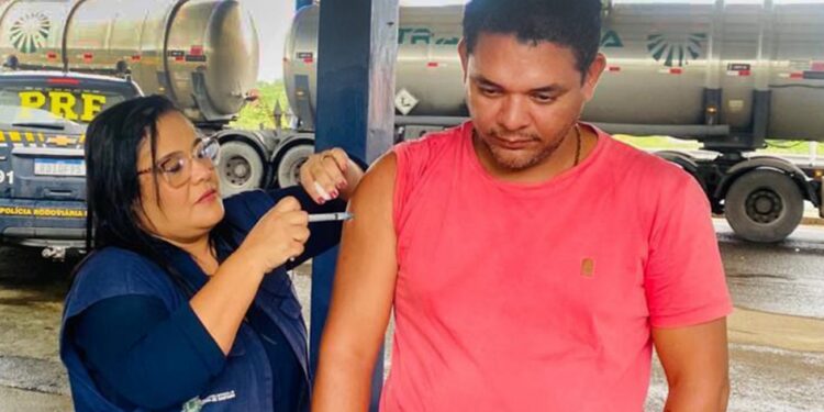 Feira vacinou mais de 94 mil pessoas contra a gripe