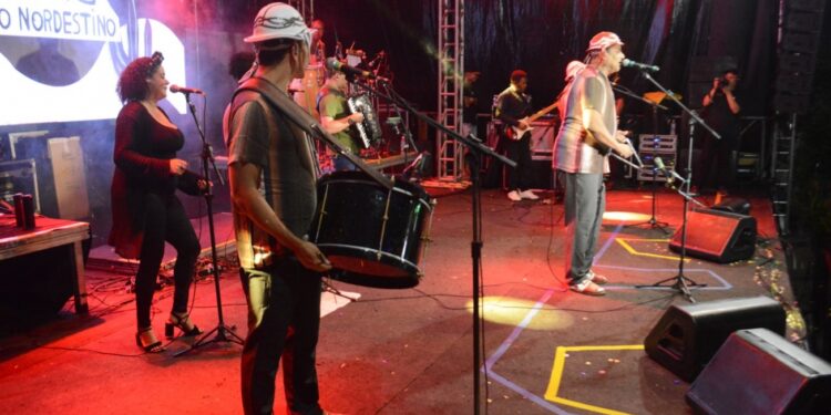São Pedro terá chuva de dia e forró à noite