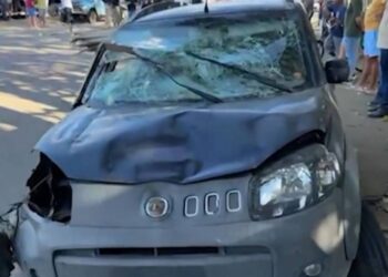 Uma pessoa morre e duas ficam feridas após acidente na Bahia; vítima passava pela rua quando foi atingida