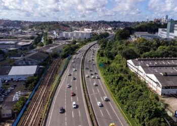 Com 76% das infrações por velocidade, BR-324 é motivo de alerta no São João