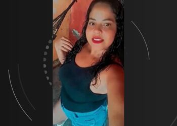 Grávida morre e duas pessoas ficam feridas em acidente na BA; vítima retornava de festa junina