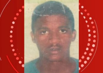 Homem é assassinado com 30 tiros enquanto chegava ao trabalho em Feira de Santana
