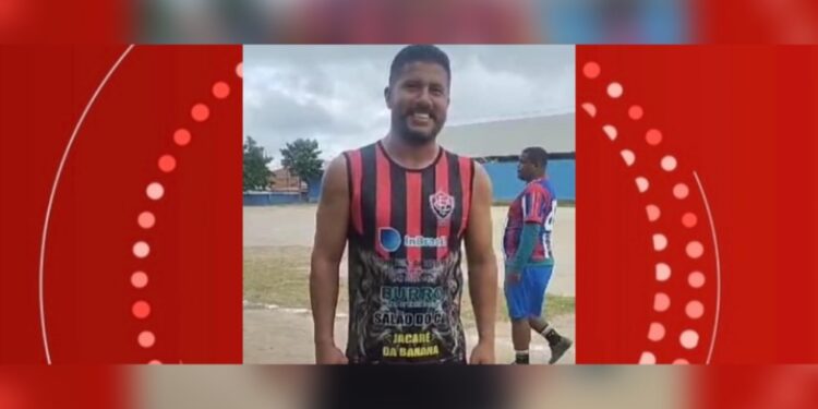 Irmão de jogador de futebol morre em acidente de moto na Bahia