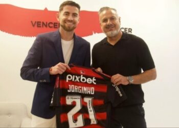 Flamengo anuncia a contratação de Jorginho