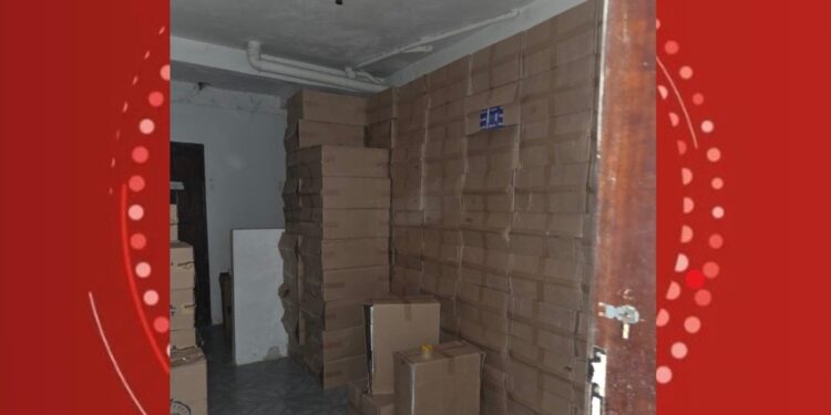 Operação da PF investiga grupo criminoso e apreende mais de 7 mil maços de cigarros contrabandeados na Bahia