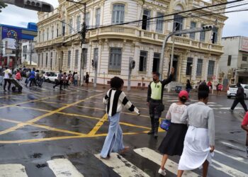 SMT iniciará pintura de faixas de pedestres após período chuvoso