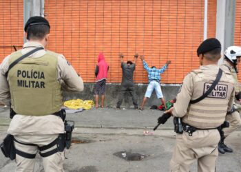 Forças de segurança desencadeiam ação contra tráfico de drogas no entorno do Terminal Rodoviário