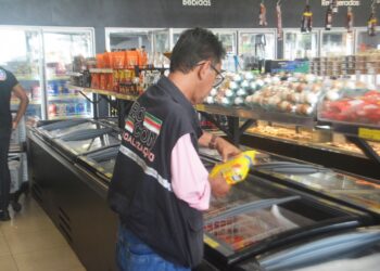 Procon fiscaliza delicatessens em Feira de Santana e encontra produtos vencidos em nove estabelecimentos