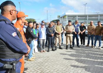 Força-tarefa na rodoviária tem balanço positivo e reforça segurança em Feira de Santana