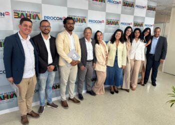 PROCON Feira realiza visita técnica ao PROCON Bahia e fortalece parceria com a OAB