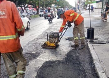 SOMA intensifica serviços de manutenção da pavimentação de ruas e avenidas