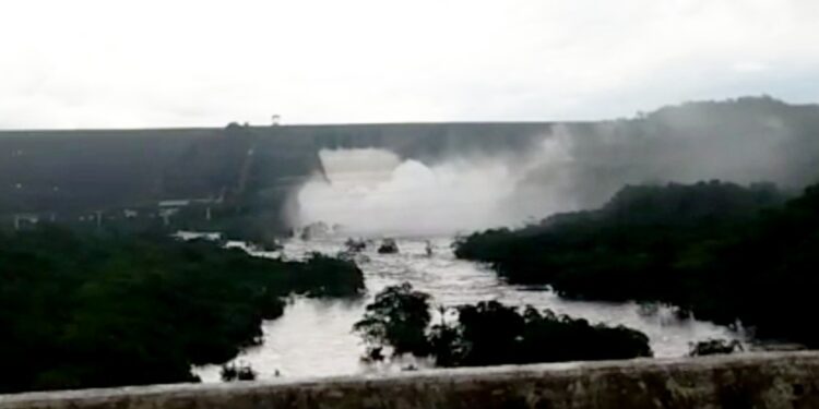 Abastecimento de água será suspenso em Salvador e outras 12 cidades da Bahia por causa de serviço; veja lista