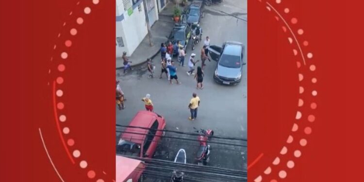 Dois suspeitos morrem e morador é vítima de bala perdida durante ação policial em Salvador