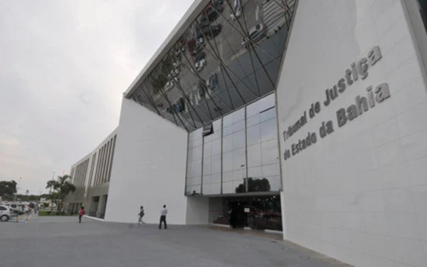 TJ-BA aprova aumento de 50% no auxílio-saúde de juízes, servidores e dependentes