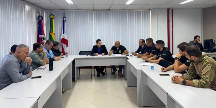 Suspeitos de balear delegado e policial em Salvador são procurados; Polícia Civil alinha ações de resposta