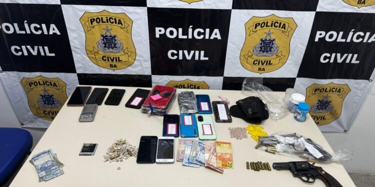 Operação policial termina com morte de suspeito e sete prisões no sudoeste da Bahia