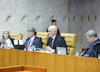 STF reage a sanções, sobe o tom contra Eduardo e cita traição à pátria
