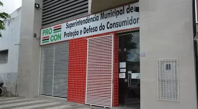 Procon de Feira intensifica fiscalizações e aciona Ministério Público contra a Coelba