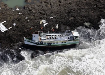 19 mortes: comandante e dono de embarcação são condenados na tragédia de Mar Grande