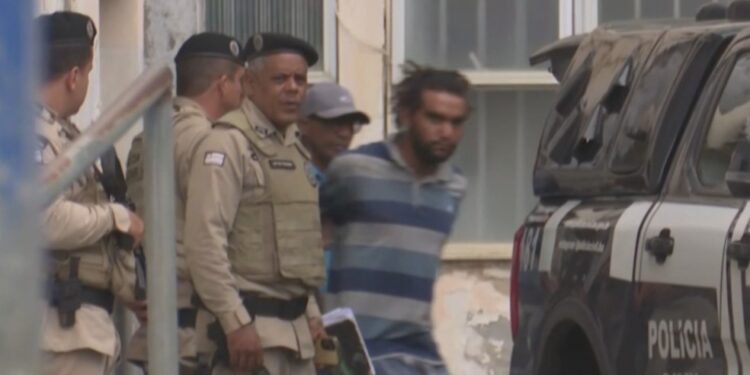 Justiça mantém prisão de homem que confessou triplo homicídio de mulheres em Ilhéus