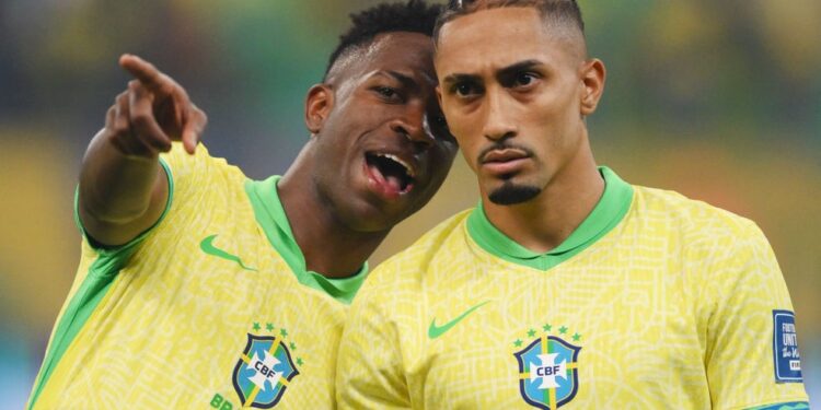 Bola de Ouro 2025: Raphinha e Vini Jr. são indicados a melhor do mundo