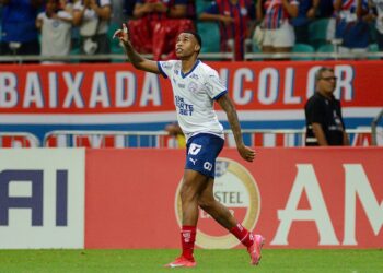 Jean Lucas, do Bahia, é convocado para a seleção brasileira no lugar de Joelinton