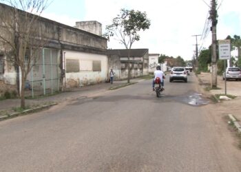 Suspeito morre em confronto com a polícia e outros 10 são presos em operação contra o tráfico de drogas em Feira de Santana