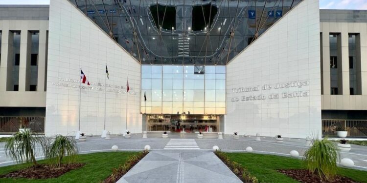 Fraude em contrato de prestação de serviço do Tribunal de Justiça da Bahia é investigada; prejuízo estimado é de R$ 2,9 milhões
