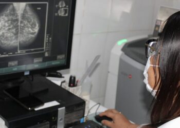 Outubro Rosa vai intensificar ações de prevenção ao câncer de mama em Feira de Santana